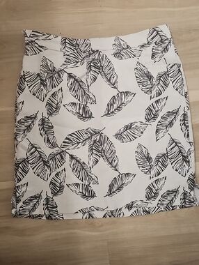 Tribal White Pencil Skirt with Black Leaf Motif